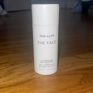 Tan-luxe brand new never used face tanning drops. Light-Medium.